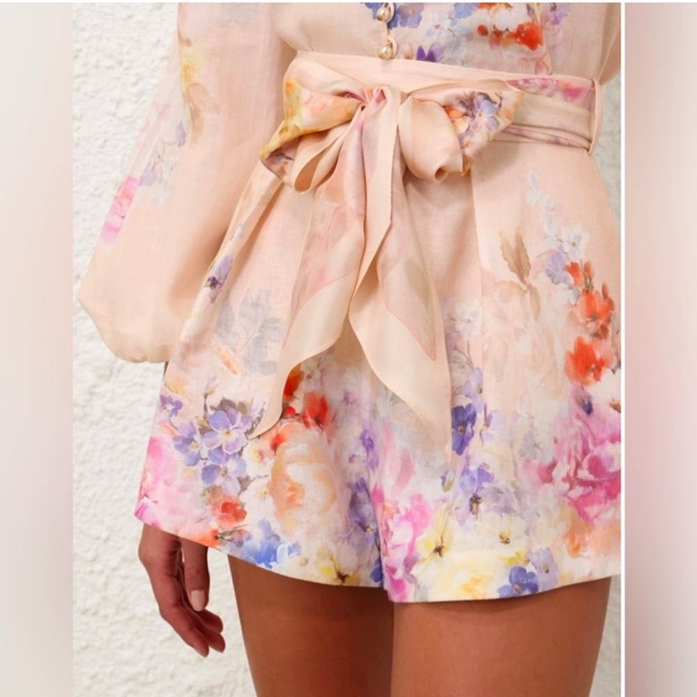 NWT Zimmermann Crush Tuck Short💋